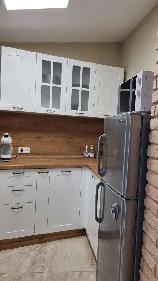 Old Town City Center Apartment Ruse Esterno foto