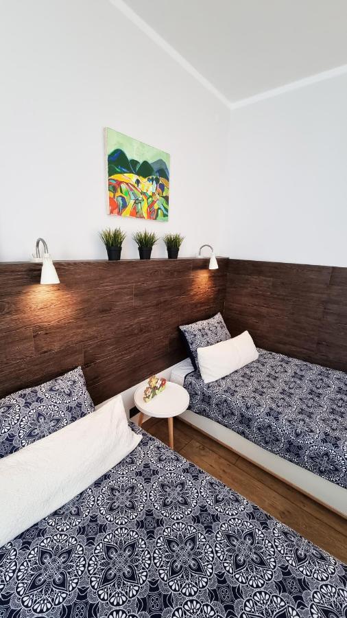 Old Town City Center Apartment Ruse Esterno foto